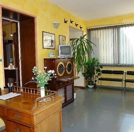 Otel La Pergoletta 2*